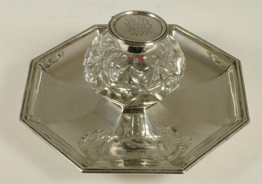 AN EDWARDIAN SILVER INKSTAND Image