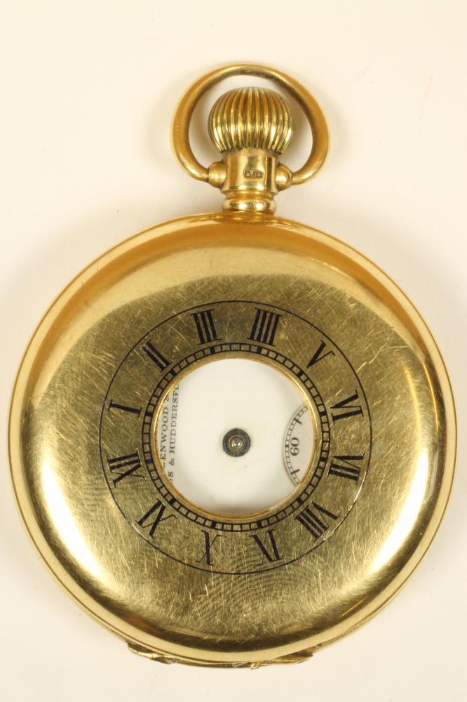 A GENTLEMAN'S 18CT GOLD WALTHAM TOP WIND HALF HUNTER POCKET WATCH Image