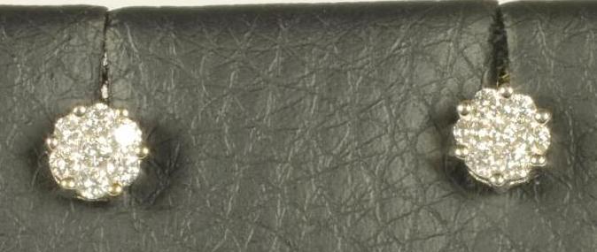 A PAIR OF DIAMOND SET SMALL FLOWERHEAD CLUSTER EAR STUDS Image