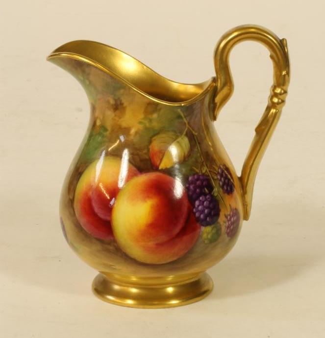 A ROYAL WORCESTER CHINA JUG Image