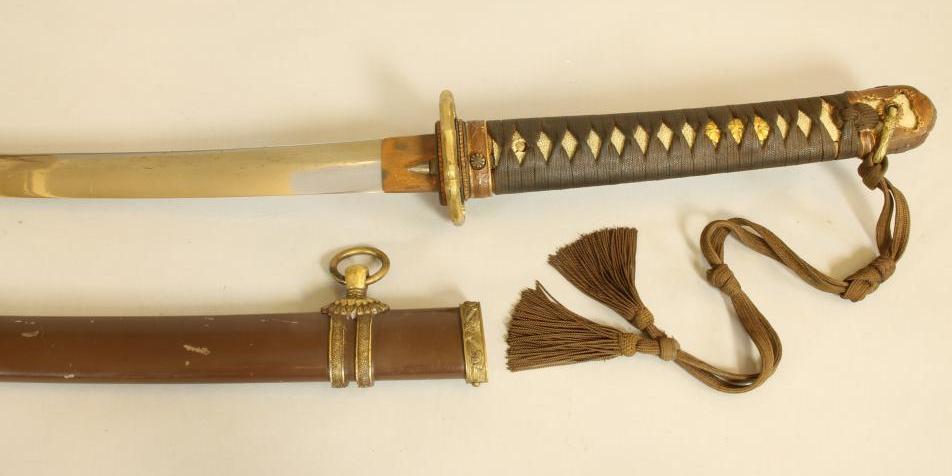 A JAPANESE WWII SHIN GUNTO KATANA Image