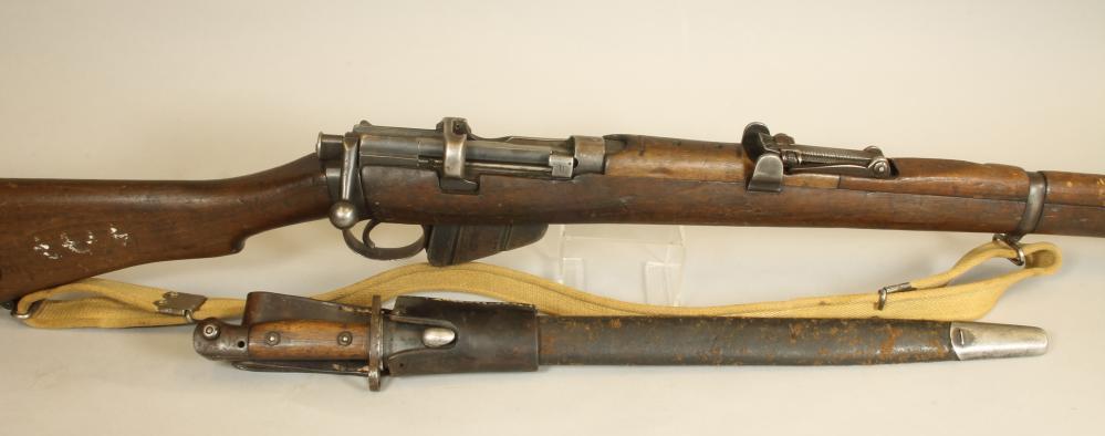 A DEACTIVATED 1917 ENFIELD MK III BOLT ACTION RIFLE Image