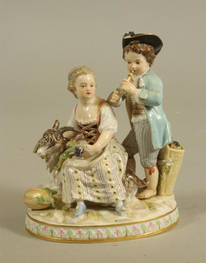 A MEISSEN PORCELAIN FIGURE GROUP Image