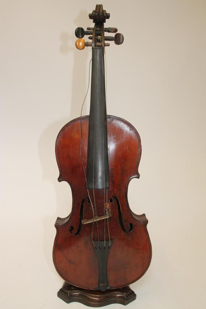 A SAXONY VIOLIN Image