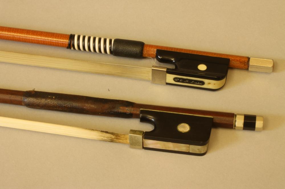 A FULL SIZE CELLO BOW Image