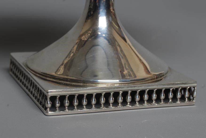 A GEORGE V SILVER PEDESTAL TAZZA by J Rodgers & Sons Ltd. Image