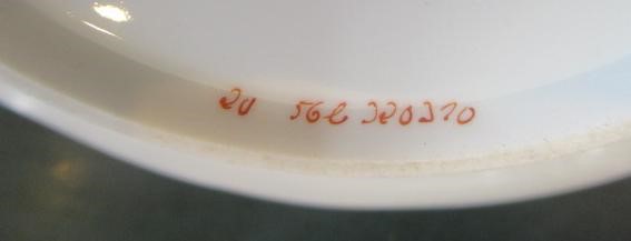 A COLLECTION OF MEISSEN DRAGON PATTERN PORCELAIN Image