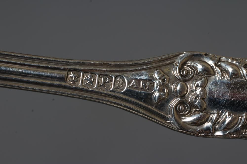 A VICTORIAN SCOTTISH SILVER SINGLE STRUCK QUEEN'S PATTERN SAUCE LADLE Image
