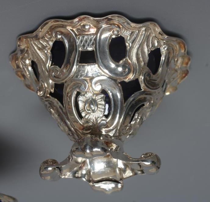 A PAIR OF EARLY VICTORIAN SILVER SALTS by Joseph Rodgers & Sons Image