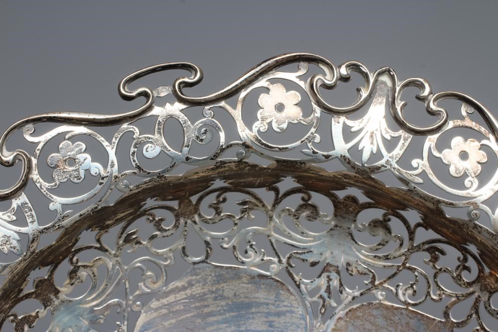 AN EDWARDIAN SILVER LOW PEDESTAL BOWL by Josiah Williams & Co. Image