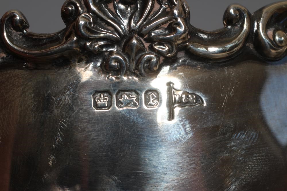 A LATE VICTORIAN SILVER SMALL TROPHY ROSE BOWL by Walker & Hall Image