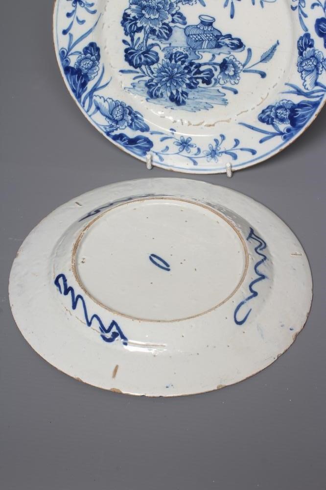 A PAIR OF DELFT PLATES Image