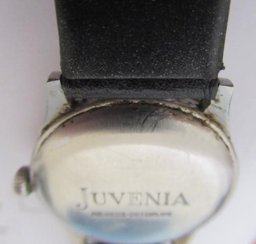 A JUVENIA ARITHMO WRISTWATCH Image