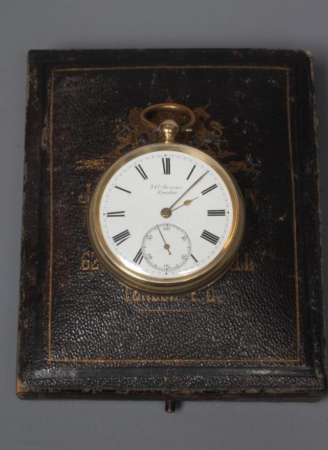 A LATE VICTORIAN 18CT GOLD KEY WIND LUDGATE POCKET WATCH BY BENSON Image