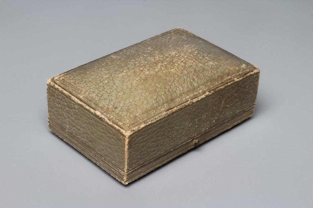 A LADY'S 18CT GOLD WRISTWATCH Image