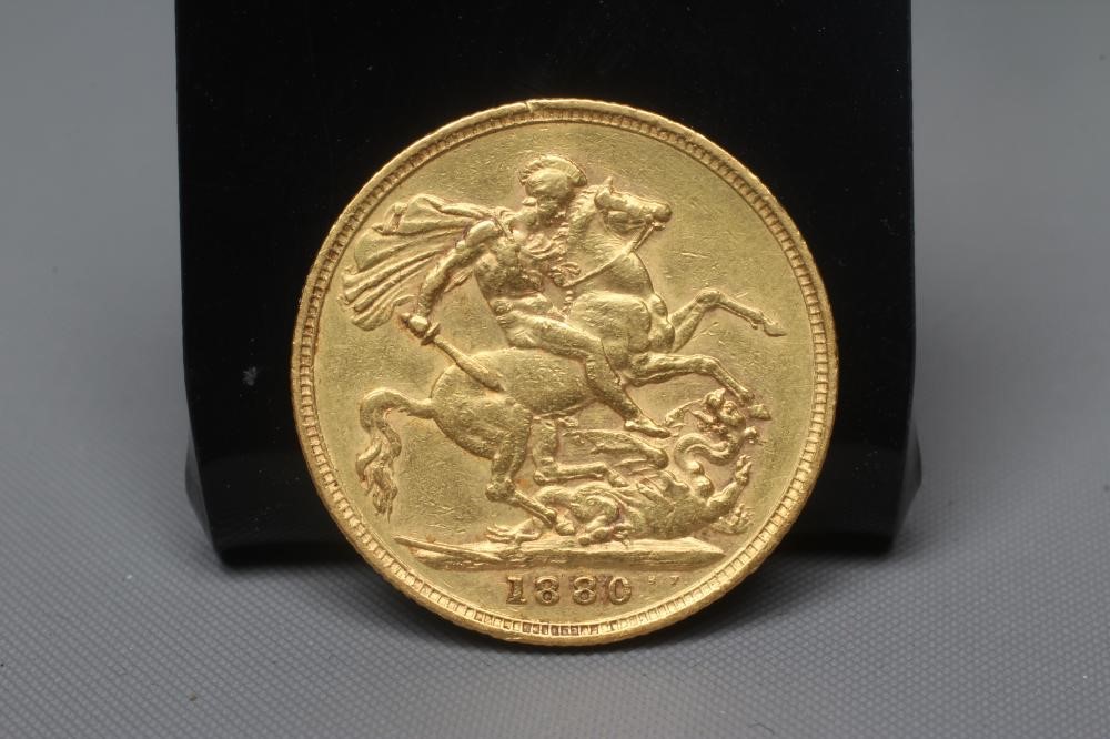 A VICTORIA YH SOVEREIGN, 1880, 7.9g (Est. plus 20% premium) Image