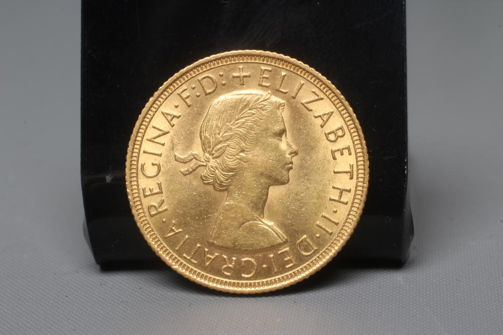 AN ELIZABETH II SOVEREIGN, 1958, 8g (Est. plus 20% premium) Image