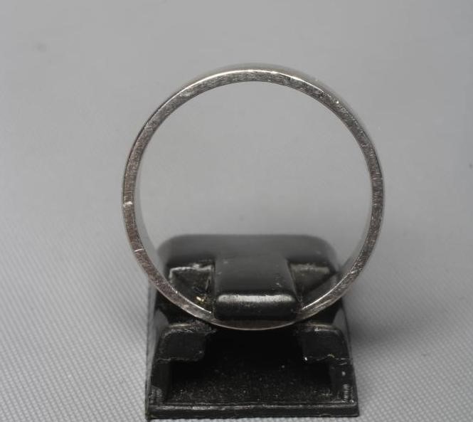 A PLATINUM WEDDING RING, Sheffield 2001, sponsor London United, 6.2g, size P (Est. plus 24% premium Image