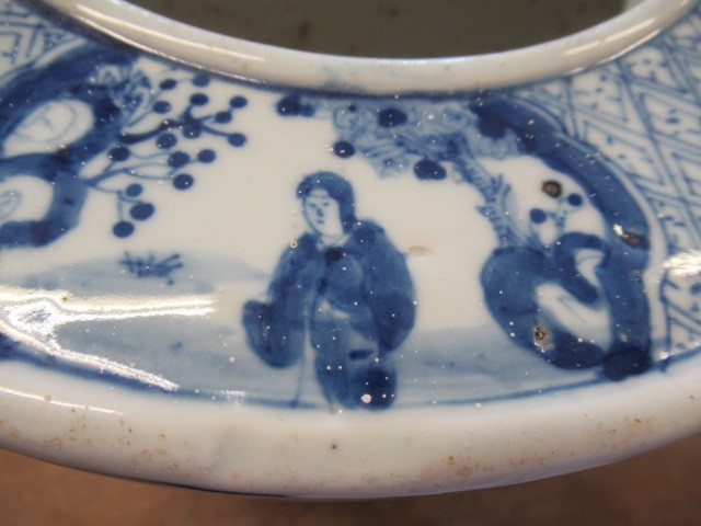 A CHINESE PORCELAIN CYLINDRICAL LARGE VASE painted in underglaze blue with a continuous scene of Image
