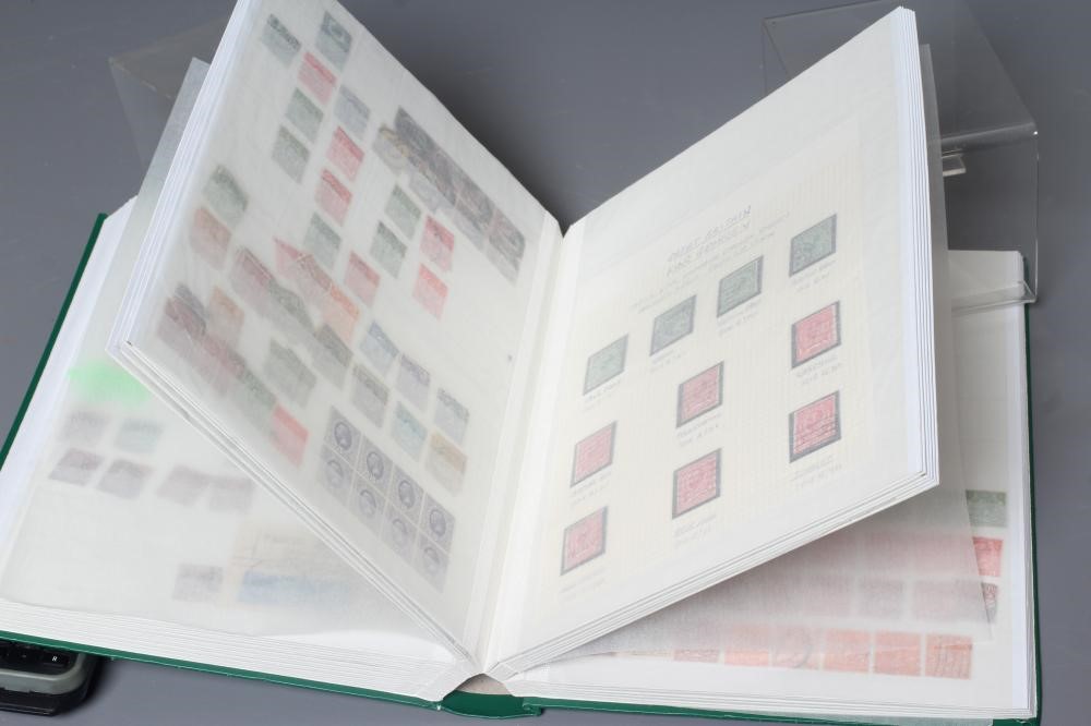 GB COLLECTION STAMP ALBUM including five 1840 1d (varying margins) Image