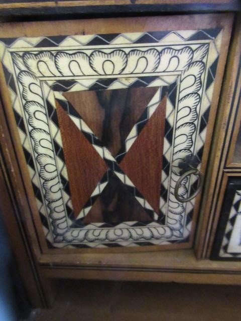 A VICTORIAN COROMANDEL WRITING BOX of oblong form Image