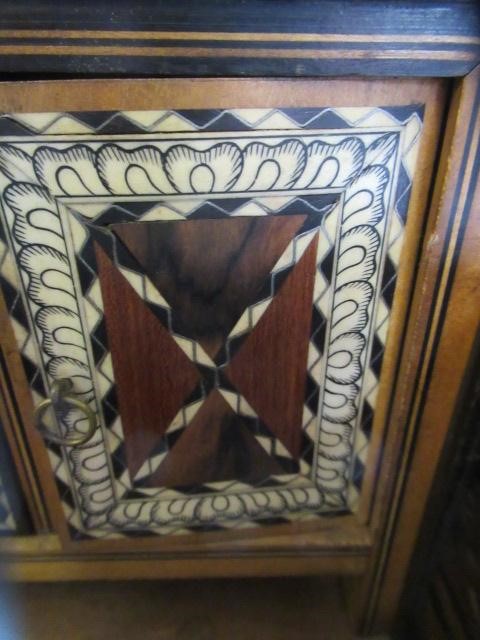 A VICTORIAN COROMANDEL WRITING BOX of oblong form Image