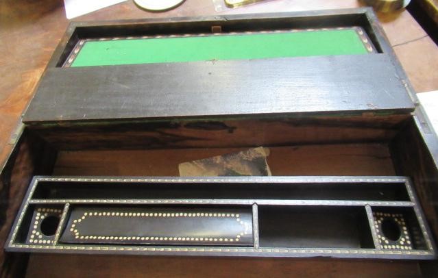 A VICTORIAN COROMANDEL WRITING BOX of oblong form Image