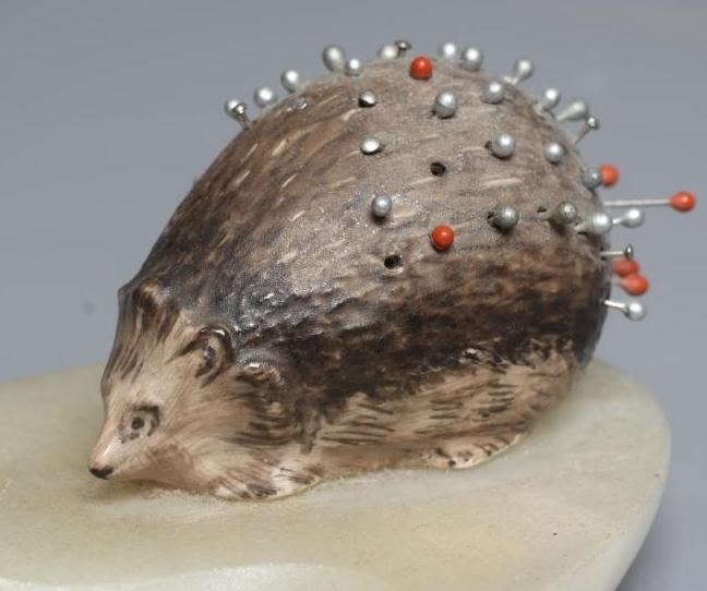 AN ASPREY NOVELTY PIN TRAY Image