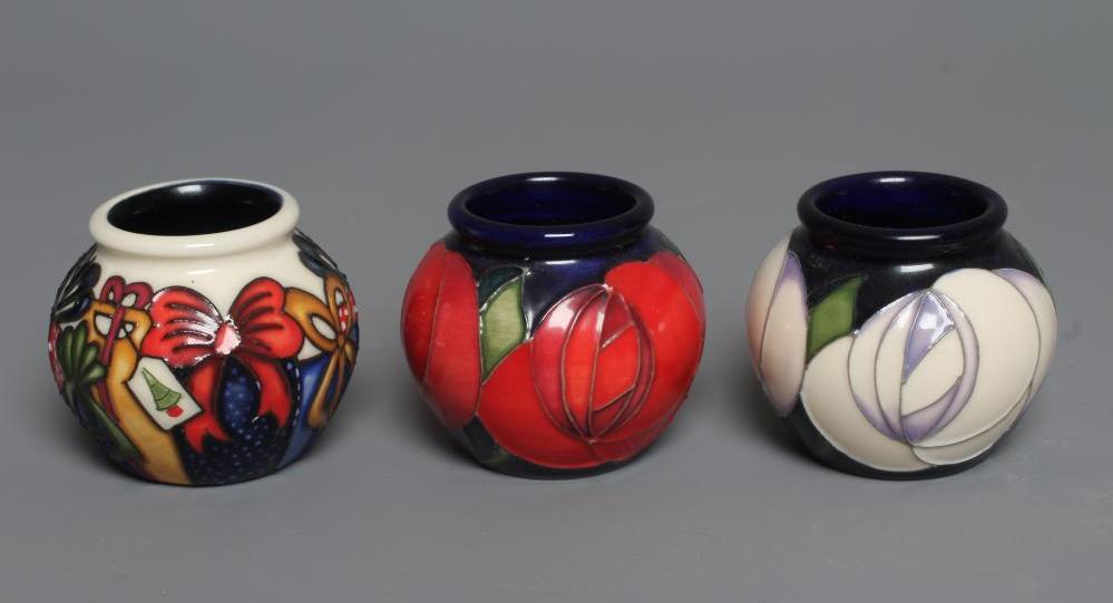 TWO MOORCROFT POTTERY RED AND WHITE ROSE SMALL VASES Image