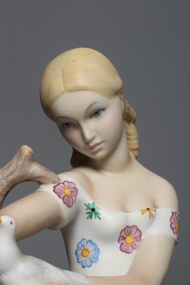 A LENCI EARTHENWARE FIGURE Image