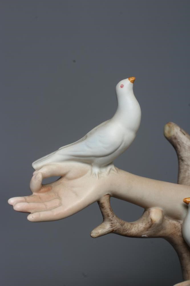 A LENCI EARTHENWARE FIGURE Image