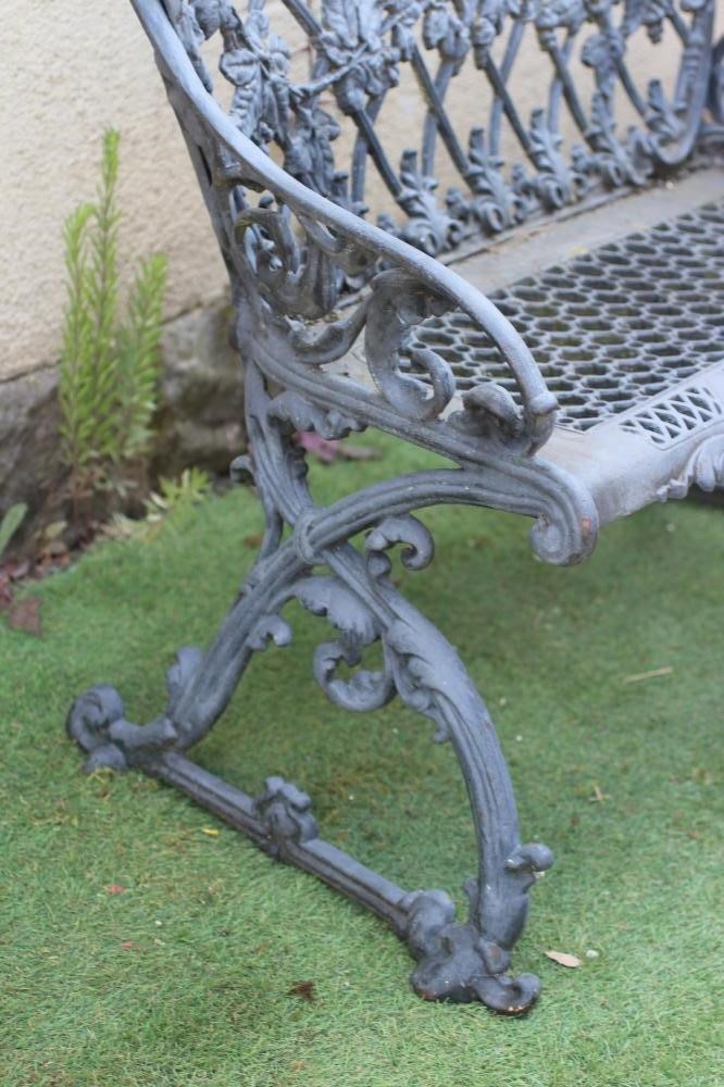 A CAST METAL ROCOCCO STYLE SEAT Image