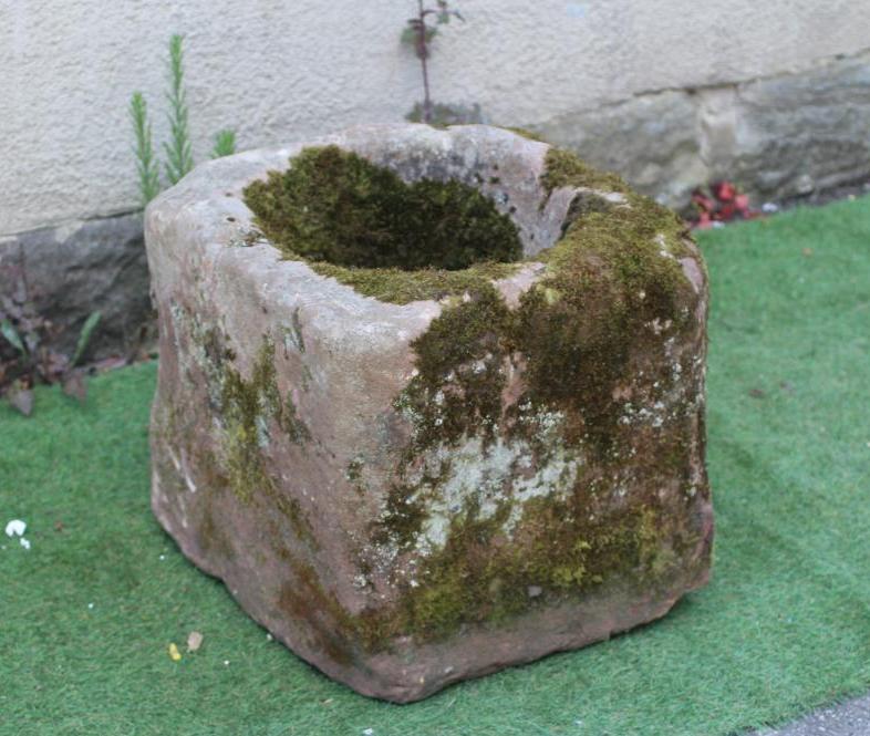 A RED SANDSTONE SQUARE MORTAR, 18 1/2" w x 18 1/2" d x 17 1/2" h (Est. plus 24% premium inc. VAT) Image