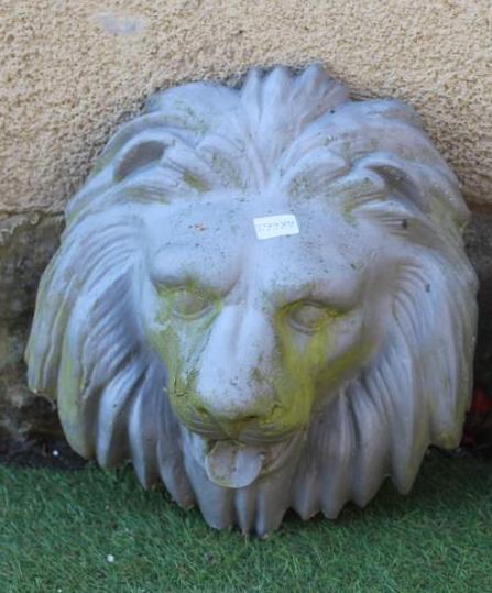 A PAINTED LEAD LION MASK WALL FOUNTAIN HEAD, 20th century, 13 1/2" w x 15" h (Est. plus 24% premium Image