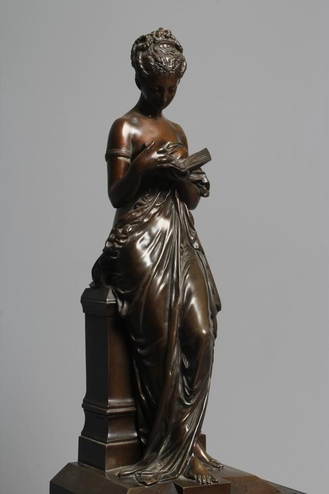 A FRENCH SLATE MANTEL CLOCK Image