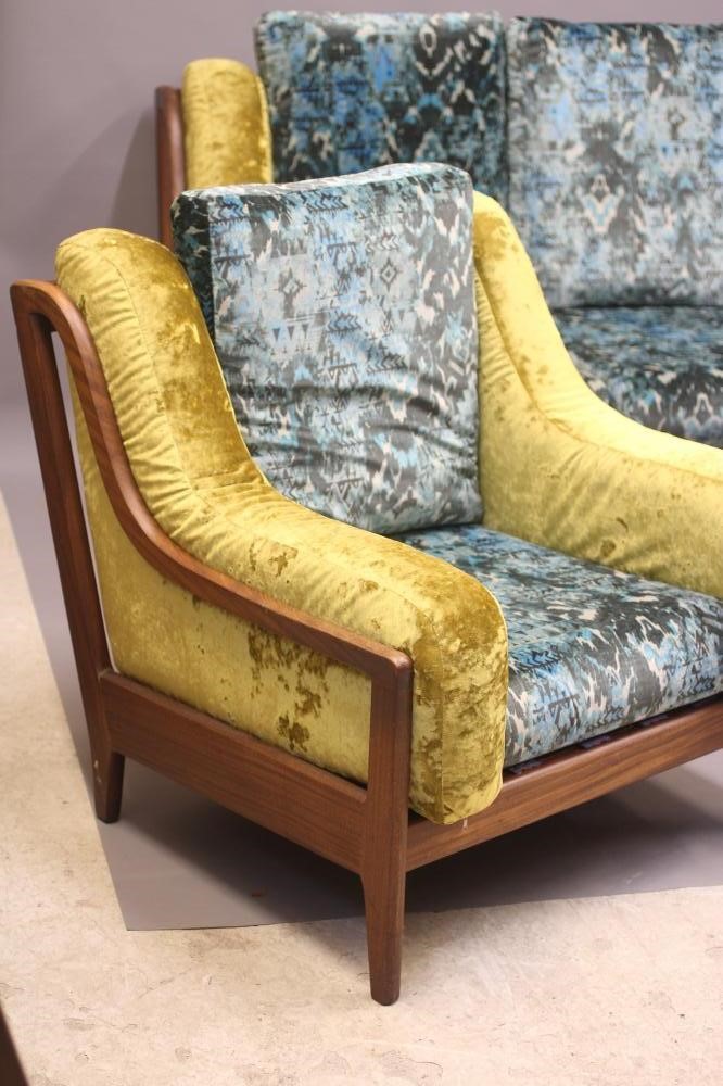 A FORMOSA TEAK LOUNGE SUITE Image
