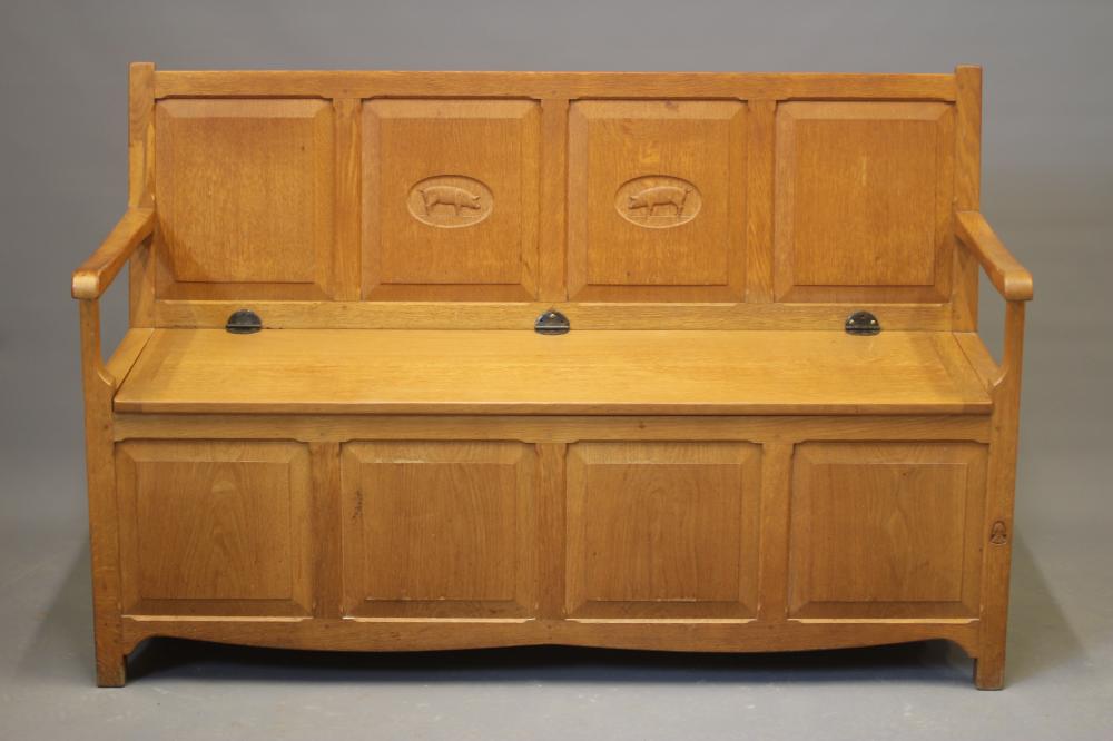 A KNIGHTMAN FAMILY OAK PANELLED BOX SETTLE Image
