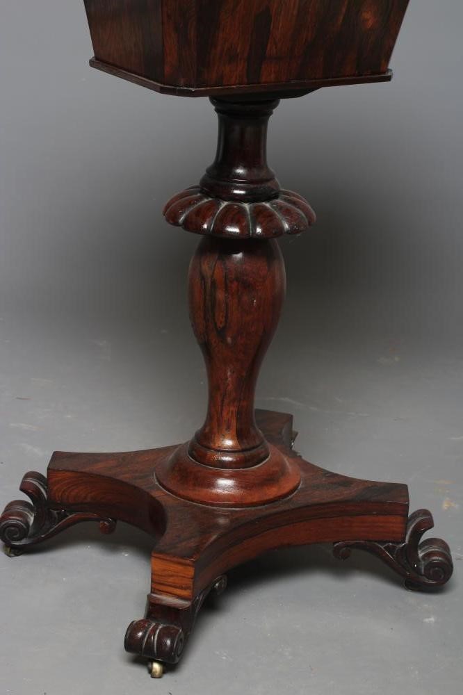 A VICTORIAN ROSEWOOD WORKTABLE Image