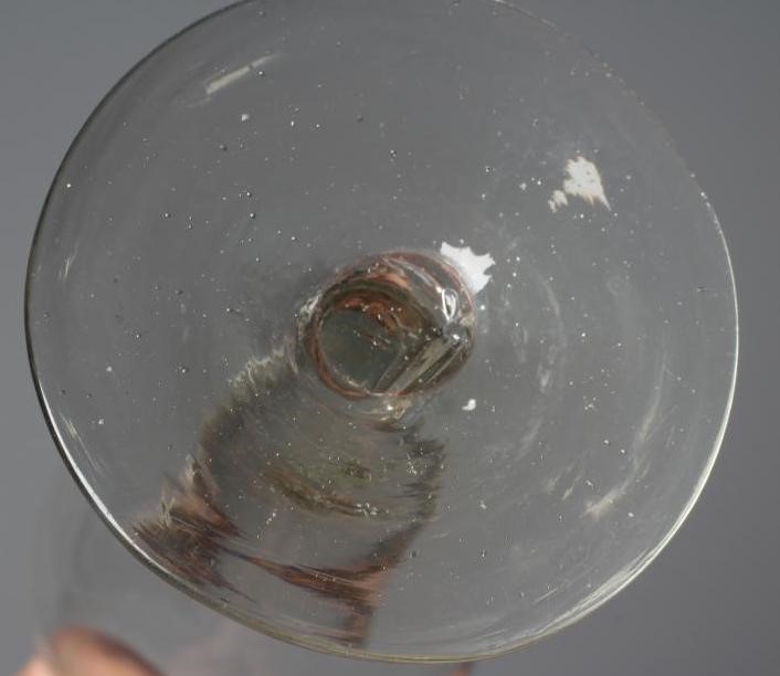 TWO SIMILAR GEORGIAN GLASS GOBLETS Image