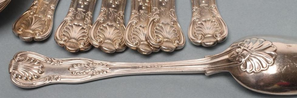 *A SILVER COMPOSITE PART TABLE SUITE Image