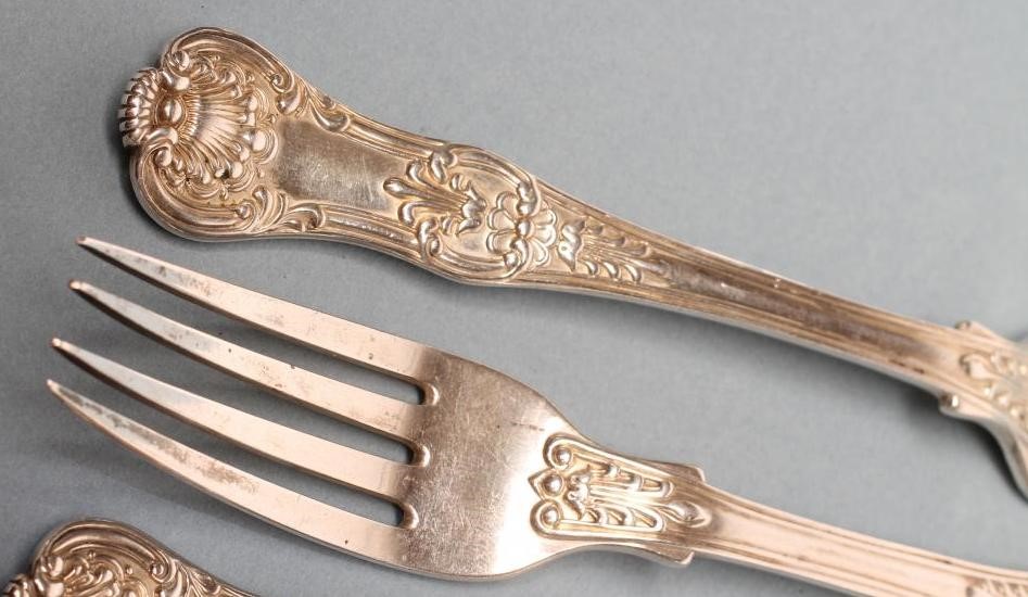 *A SET OF FIVE GEORGE IV SILVER DESSERT FORKS Image