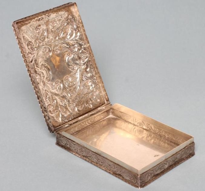 A LATE VICTORIAN SILVER DRESSING TABLE BOX Image