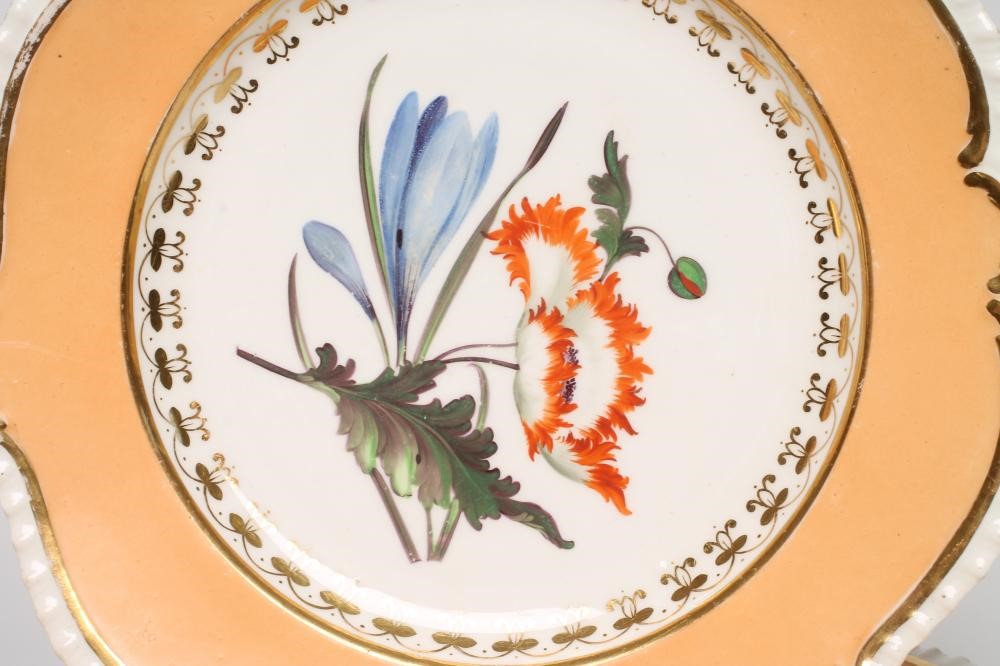 A DAVENPORT PORCELAIN PART DESSERT SERVICE Image