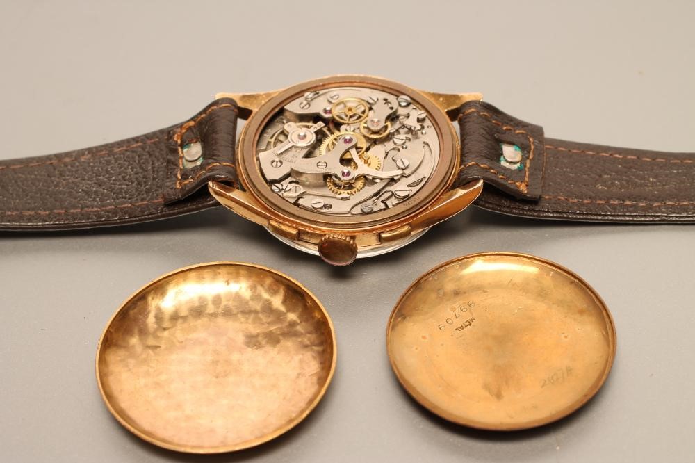 A GENTLEMAN'S "TITUS" CHRONOGRAPH Image
