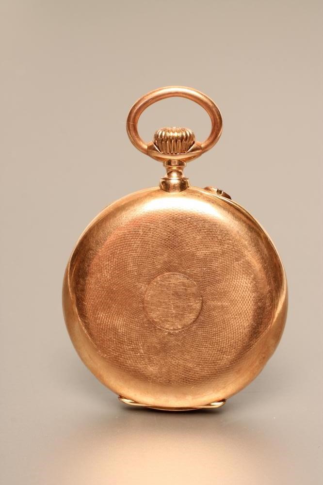 A 14CT GOLD POCKET WATCH Image