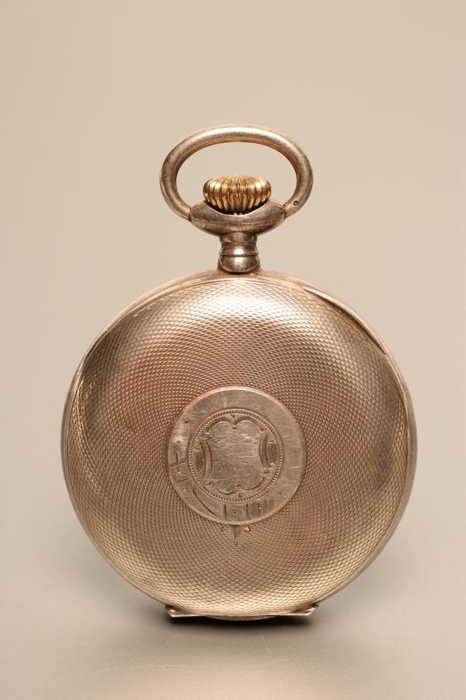 AN HEBDOMAS EIGHT DAY SILVER POCKET WATCH Image