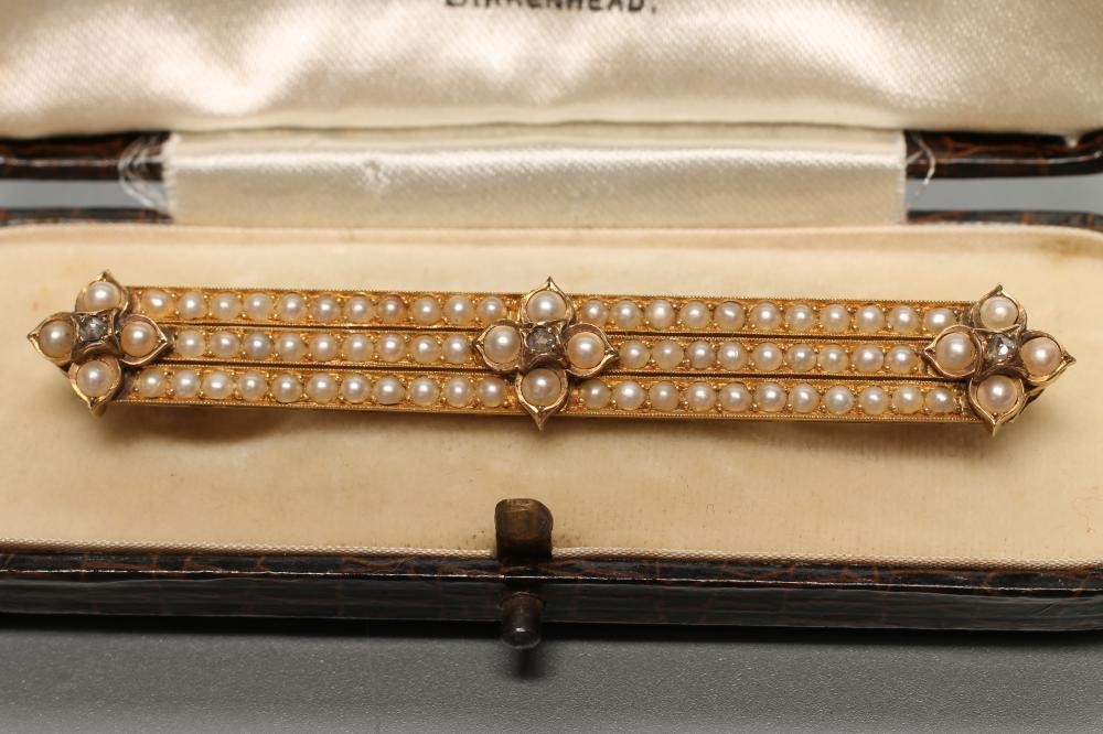 A VICTORIAN SEED PEARL TRIPLE BAR BROOCH Image