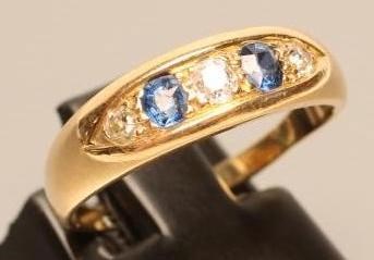 A VICTORIAN FIVE STONE SAPPHIRE AND DIAMOND RING Image