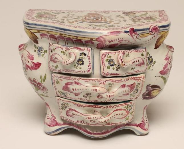 A STRASBOURG FAIENCE COMMODE Image