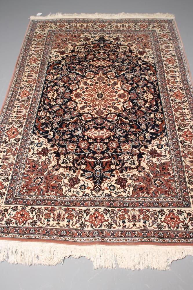 A PERSIAN STYLE RUG Image
